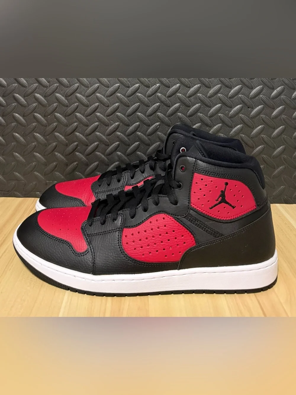 Nike Air Jordan Access Jumpman Bred Basketall Shoes AR3762-006 Mens Size 13